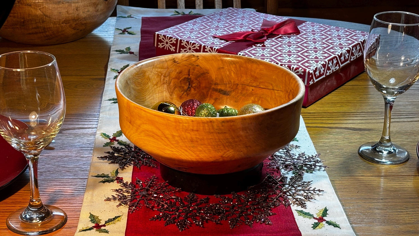 Handmade 10” x 3.5” Highly Figured Maple Salad/Decor Bowl.